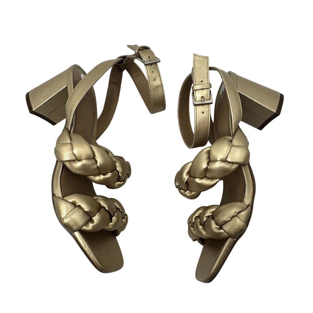 Crown & Ivy Blakely Chunky Heel Gold Puff Sandal Womens Size 6